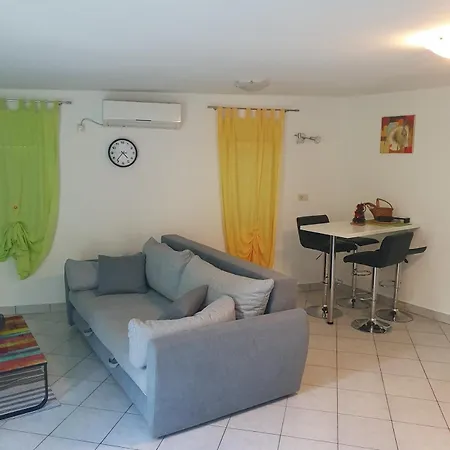 With Parking Space - 23795 شقة أوباتيا